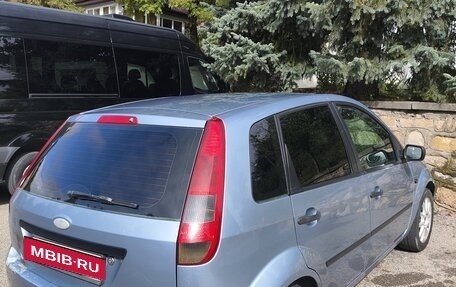 Ford Fiesta, 2005 год, 350 000 рублей, 4 фотография