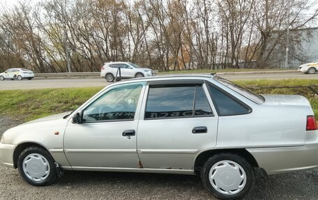 Daewoo Nexia I рестайлинг, 2009 год, 200 000 рублей, 2 фотография