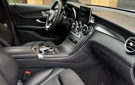 Mercedes-Benz GLC, 2018 год, 4 500 000 рублей, 9 фотография