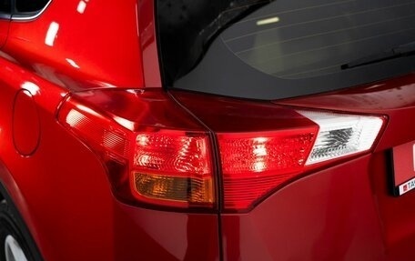 Toyota RAV4, 2014 год, 2 090 000 рублей, 21 фотография