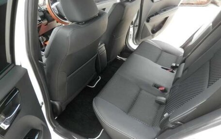 Toyota Corolla, 2019 год, 1 045 000 рублей, 18 фотография