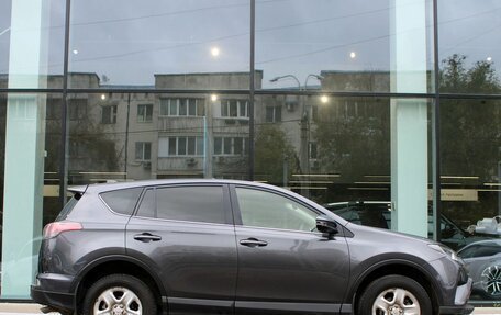 Toyota RAV4, 2016 год, 2 123 000 рублей, 4 фотография