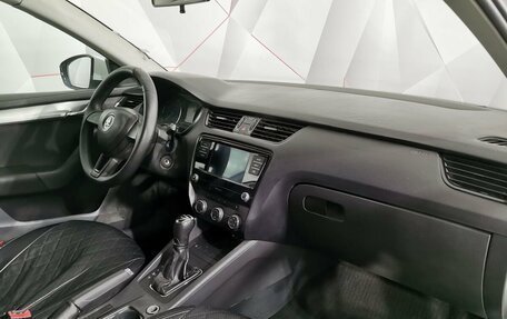 Skoda Octavia, 2017 год, 460 000 рублей, 9 фотография