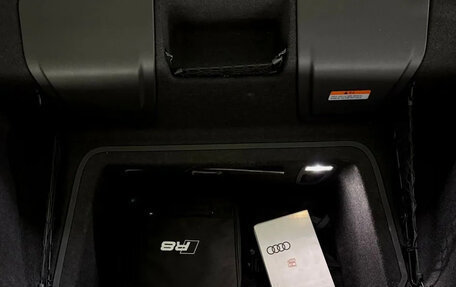 Audi R8, 2021 год, 11 900 777 рублей, 14 фотография