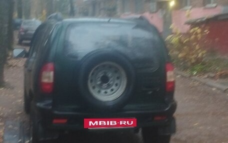 Chevrolet Niva I рестайлинг, 2004 год, 259 000 рублей, 5 фотография