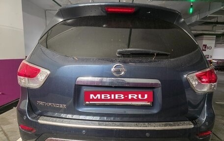 Nissan Pathfinder, 2015 год, 1 980 000 рублей, 6 фотография