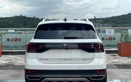 Volkswagen T-Cross I, 2022 год, 1 790 000 рублей, 5 фотография