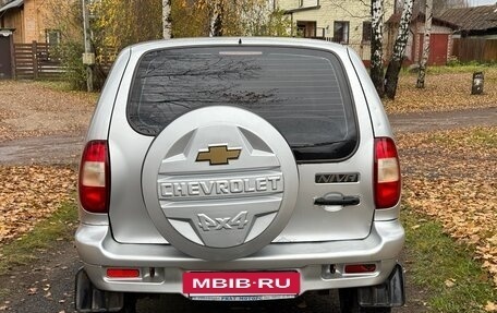 Chevrolet Niva I рестайлинг, 2004 год, 228 000 рублей, 5 фотография