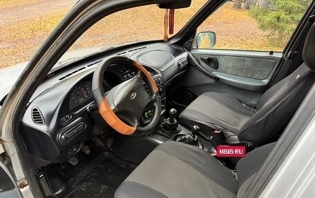 Chevrolet Niva I рестайлинг, 2004 год, 228 000 рублей, 15 фотография