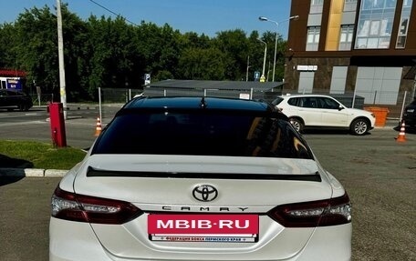 Toyota Camry, 2020 год, 3 500 000 рублей, 3 фотография