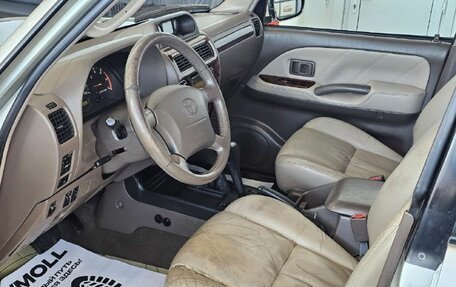 Toyota Land Cruiser Prado 90 рестайлинг, 2001 год, 1 589 000 рублей, 13 фотография