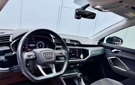 Audi Q3, 2022 год, 2 380 000 рублей, 7 фотография