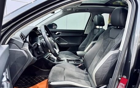 Audi Q3, 2022 год, 2 380 000 рублей, 8 фотография