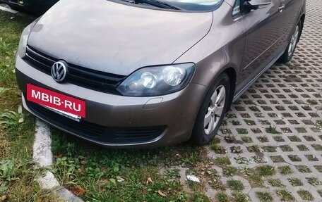 Volkswagen Golf Plus II, 2012 год, 820 000 рублей, 3 фотография