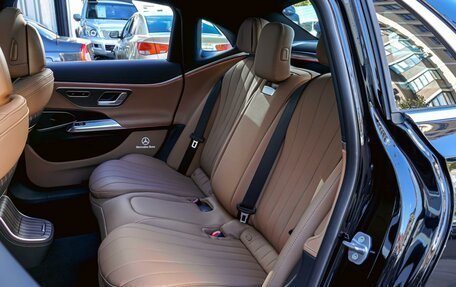 Mercedes-Benz E-Класс, 2024 год, 7 935 000 рублей, 9 фотография