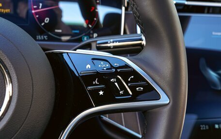 Mercedes-Benz E-Класс, 2024 год, 7 935 000 рублей, 17 фотография