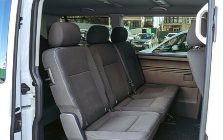 Volkswagen Caravelle T6 рестайлинг, 2019 год, 3 585 000 рублей, 7 фотография