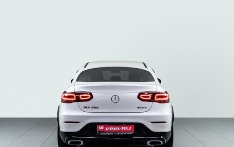 Mercedes-Benz GLC Coupe, 2019 год, 4 500 000 рублей, 5 фотография