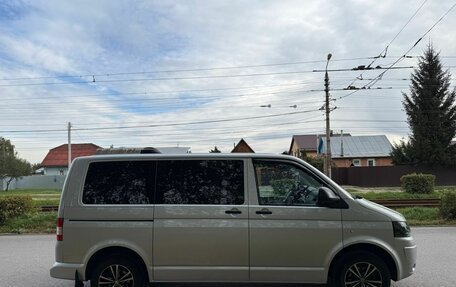 Volkswagen Transporter T5 рестайлинг, 2013 год, 1 600 000 рублей, 2 фотография