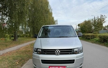 Volkswagen Transporter T5 рестайлинг, 2013 год, 1 600 000 рублей, 4 фотография