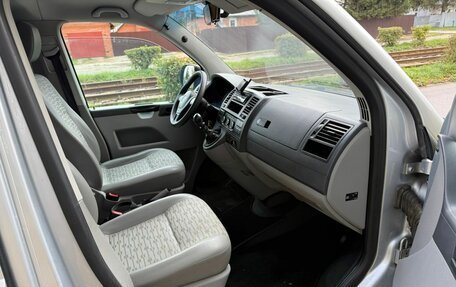 Volkswagen Transporter T5 рестайлинг, 2013 год, 1 600 000 рублей, 12 фотография