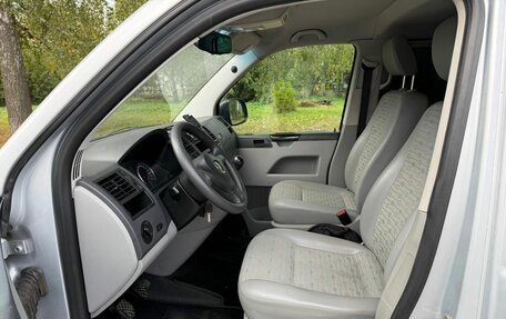 Volkswagen Transporter T5 рестайлинг, 2013 год, 1 600 000 рублей, 14 фотография