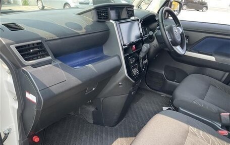 Toyota Tank I, 2019 год, 740 000 рублей, 10 фотография