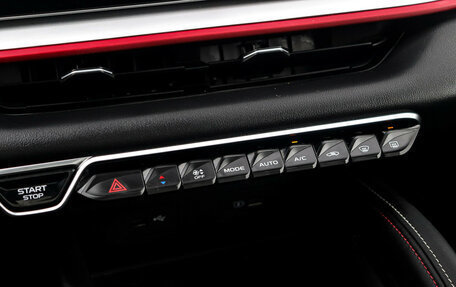 Geely Coolray I, 2024 год, 2 299 000 рублей, 21 фотография