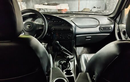 Chevrolet Niva I рестайлинг, 2016 год, 899 999 рублей, 6 фотография