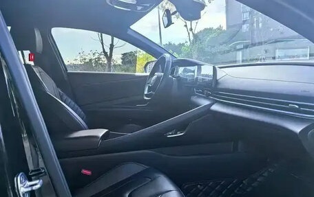 Hyundai Elantra, 2022 год, 1 702 000 рублей, 9 фотография