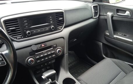 KIA Sportage IV рестайлинг, 2019 год, 2 450 000 рублей, 9 фотография