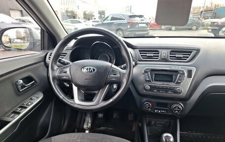 KIA Rio III рестайлинг, 2013 год, 699 000 рублей, 9 фотография