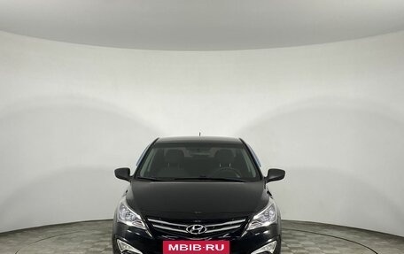 Hyundai Solaris II рестайлинг, 2015 год, 890 000 рублей, 3 фотография