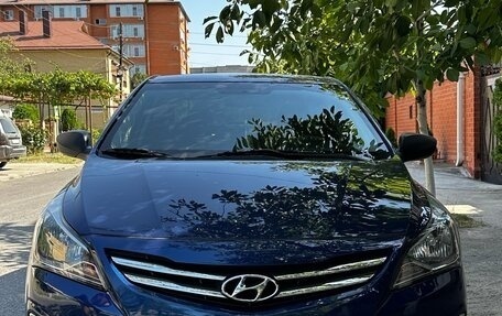 Hyundai Solaris II рестайлинг, 2015 год, 1 150 000 рублей, 4 фотография