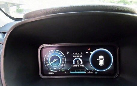 Hyundai Kona I, 2022 год, 1 370 000 рублей, 11 фотография