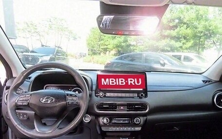 Hyundai Kona I, 2022 год, 1 370 000 рублей, 9 фотография