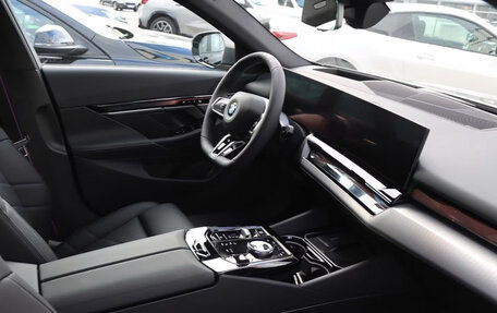 BMW 5 серия, 2025 год, 11 500 000 рублей, 7 фотография