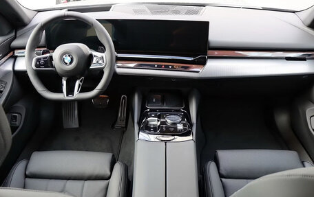 BMW 5 серия, 2025 год, 11 500 000 рублей, 6 фотография