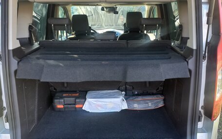 Ford Tourneo Connect II рестайлинг, 2015 год, 1 300 000 рублей, 5 фотография