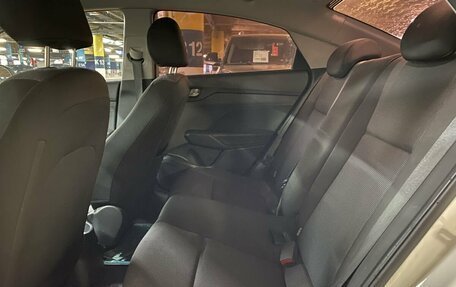 Hyundai Solaris II рестайлинг, 2017 год, 1 199 000 рублей, 15 фотография