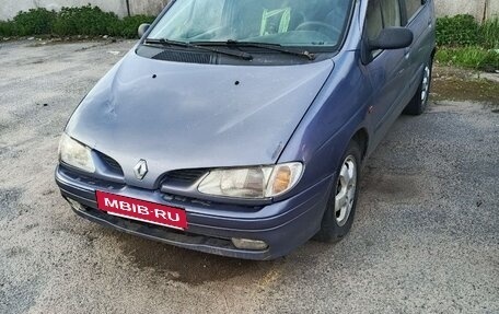 Renault Megane II, 1997 год, 140 000 рублей, 1 фотография