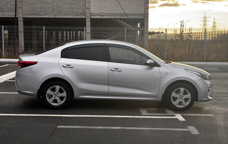 KIA Rio IV, 2019 год, 1 370 000 рублей, 5 фотография