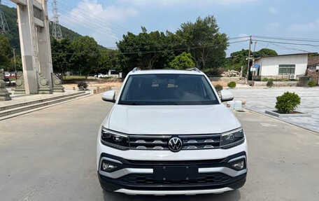 Volkswagen T-Cross I, 2022 год, 1 325 000 рублей, 2 фотография
