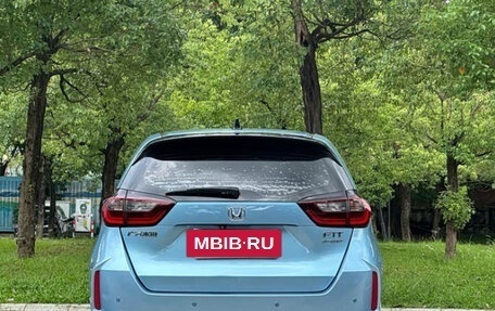 Honda Fit, 2022 год, 965 000 рублей, 8 фотография