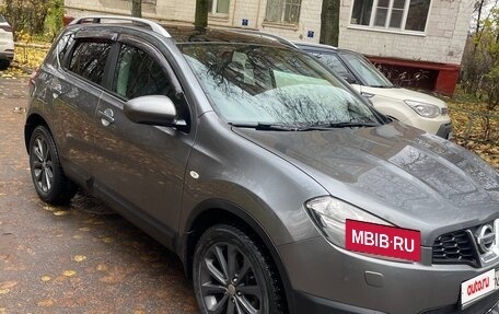 Nissan Qashqai, 2011 год, 900 000 рублей, 2 фотография