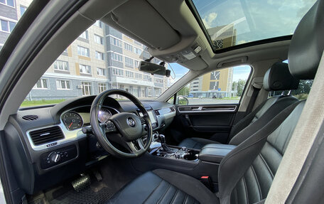 Volkswagen Touareg III, 2012 год, 2 250 000 рублей, 10 фотография