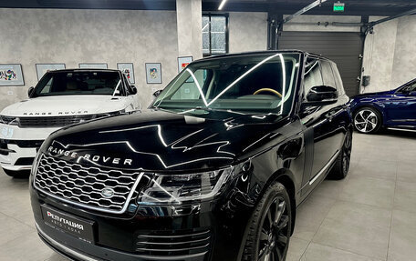 Land Rover Range Rover IV рестайлинг, 2019 год, 10 500 000 рублей, 3 фотография