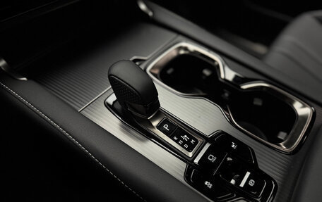 Lexus RX IV рестайлинг, 2024 год, 12 700 000 рублей, 13 фотография