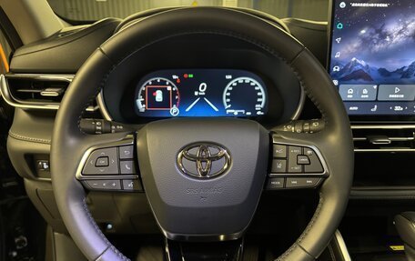 Toyota Highlander, 2025 год, 5 850 000 рублей, 16 фотография