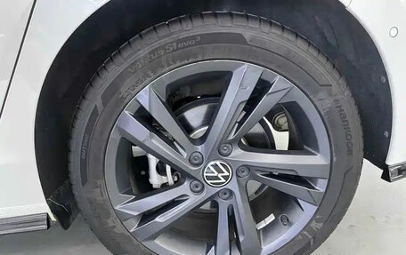 Volkswagen Golf VIII, 2021 год, 1 791 913 рублей, 12 фотография